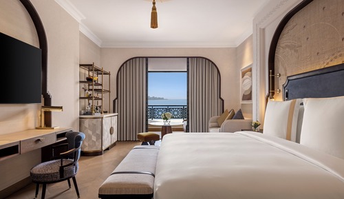 Deluxe King Skyline Dubai Eye Ocean view room with balcony, sofa bed, access to kids club, cinema
