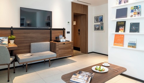 One-Bedroom Suite