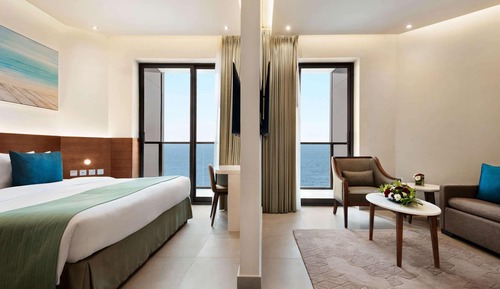 Suite, Smoking, Sea View (King)