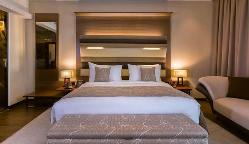 Suite, 1 Double Bed, Lake View (Ambassador)