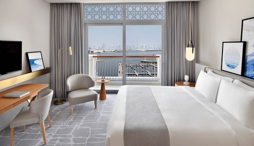 Premier Suite, Marina View, Corner
