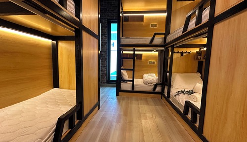 Standard Shared Dormitory, Mixed Dorm, City View