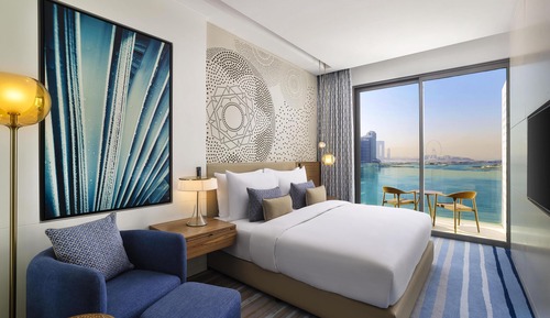 Room, 1 King Bed, Sea View