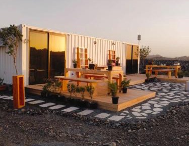 Studio with Terrace