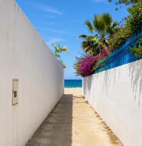 Villa - Beach Front