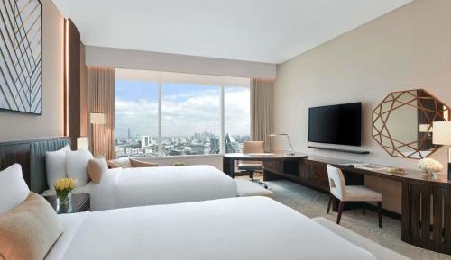 Deluxe Room Twin Beds