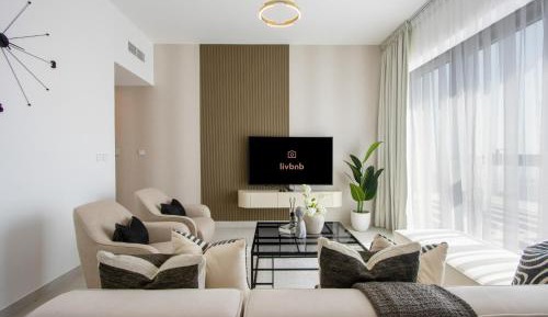 Two-Bedroom Apartment with Water View