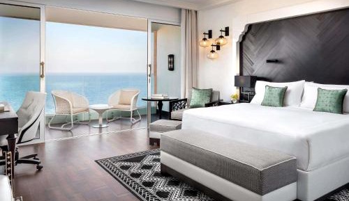 Fairmont Deluxe Room King Bed Non Smoking