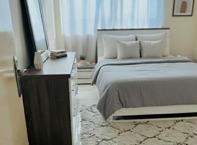 Queen Room with Shared Bathroom