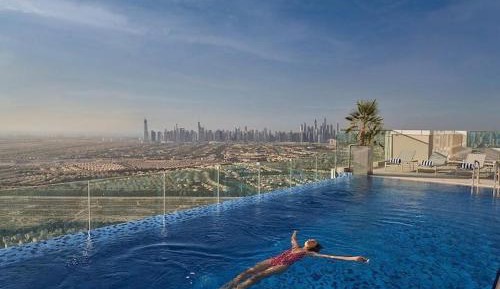 One-Bedroom Apartment with Balcony