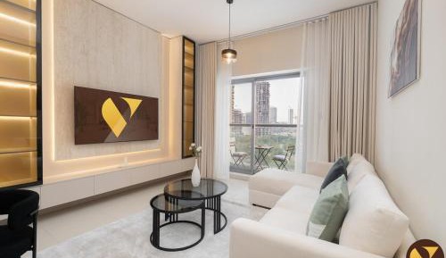 One-Bedroom Apartment with Balcony