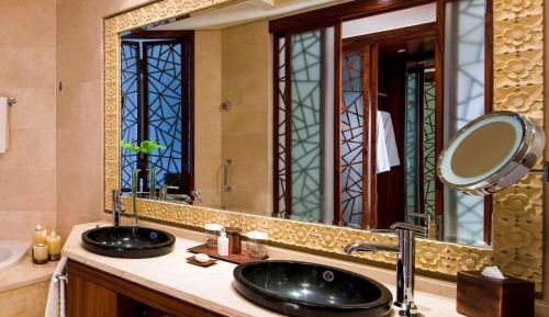 Club Twin Room with Terrace