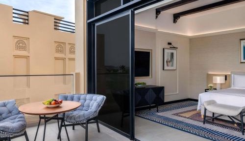 One-Bedroom Magnifique Suite with Garden View and Club Benefits