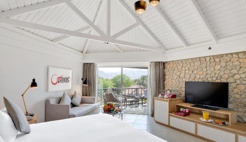 Premium Mountain View Room with Balcony