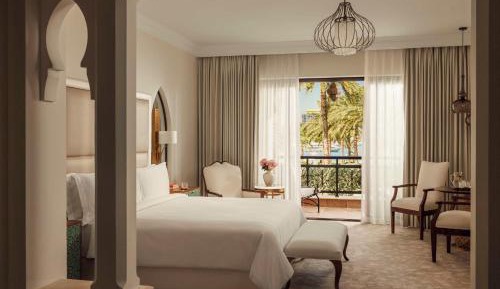 Residence Prestige King Room (Adults Only) - includes Host Service, Afternoon Tea