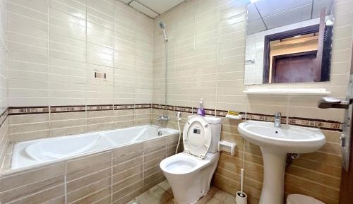Single Room with Shared Bathroom