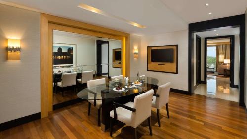 Corner Suite - Access to Snow Park in Ski Dubai for 2, Lounge Access including Afternoon Tea, Evening Cocktail Hours, Soft Refreshments & Canapes