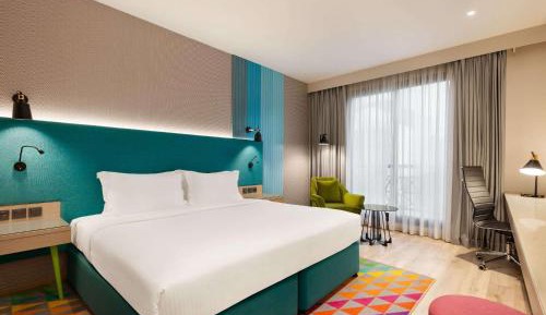 Economy Room, 1 King Bed - Complimentary Transfer to La Mer Beach, Dubai Mall / Burj Khalifa Metro Station