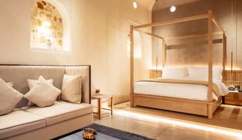 Pearl Deluxe Room