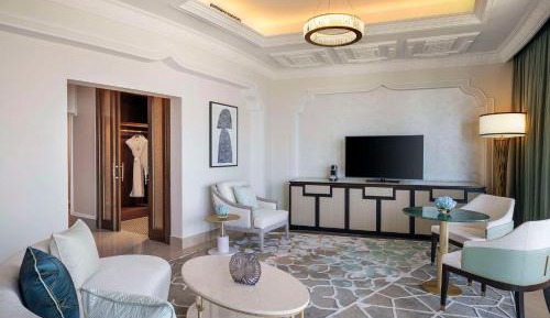 Premier King Room with Ocean View
