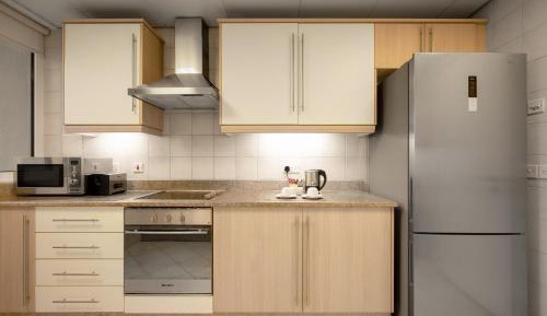 Deluxe One Bedroom Apartment