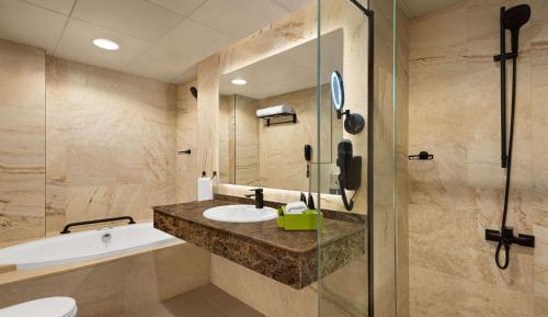 Executive Suite, Kitchenette, 1 King Bed - Complimentary Transfer to La Mer Beach, Dubai Mall / Burj Khalifa Metro Station