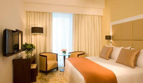 Staycation Package - Premier Three Bedroom Penthouse, Set Menu Dinner Included