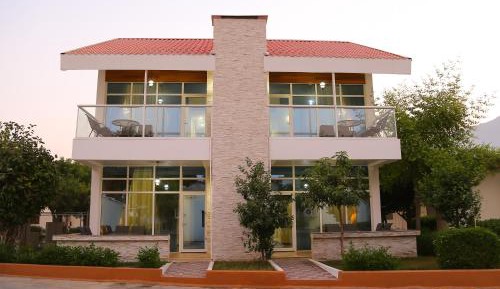 Superior Chalet