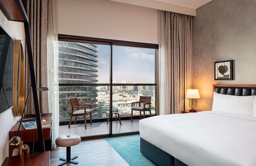 Al Mankhool Hotel | DoubleTree by Hilton Dubai M Square Hotel & Residences