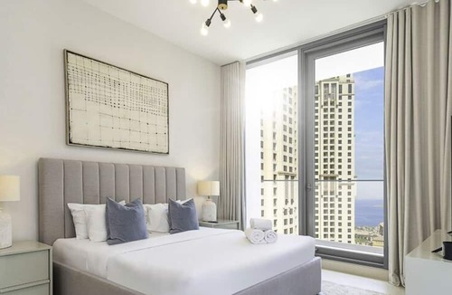 Al Sufouh 2 Apartment | LUX Contemporary Suite Marina View 3