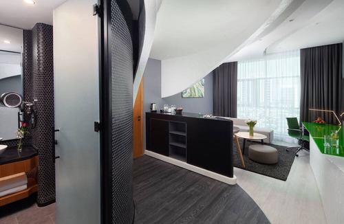 Dubai Hotel | Al Khoory Sky Garden Hotel