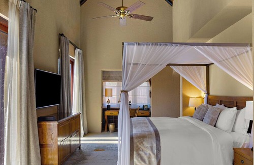 Sir Bani Yas Island Cabin | Anantara Al Sahel Villa Resort