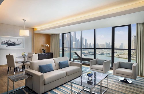Palm Jumeirah Resort | Hilton Dubai Palm Jumeirah