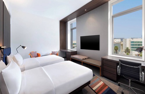 Garhoud Hotel | Aloft by Marriott Dubai Airport