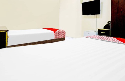 Al Sabkha Hotel | OYO 794 Great Country Hotel