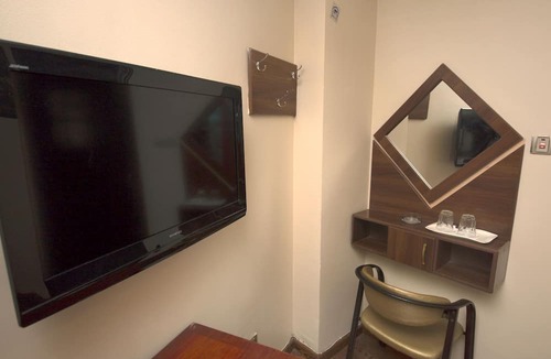 Al Sabkha Hotel | Downtown Hotel