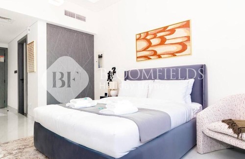 Al Barsha Apartment | Bloomfields CharmingStu Samana view