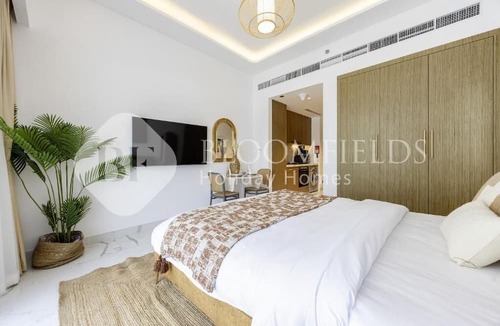 Nad Al Sheba Apartment | Bloomfields Elegant Stu in Azizi