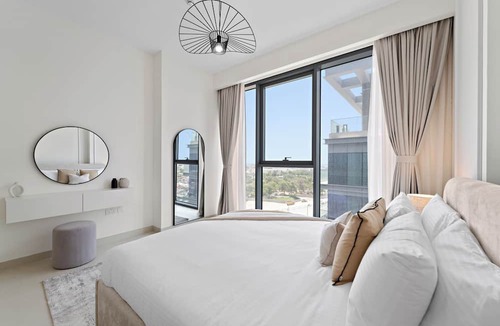 Al Safa Apartment | 2BR M Peaceful Yet Central Dubai
