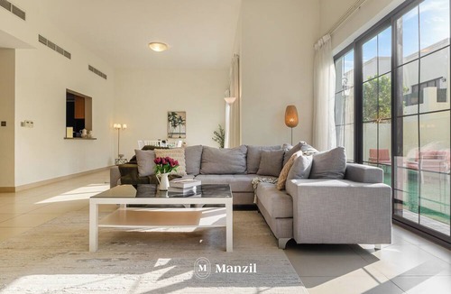 Dubai Villa | Manzil - 4BR Villa with Private Garden