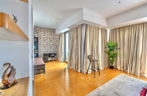 Al Mankhool Apartment | Cozy 1BR Apartment Nr World Trade Centre