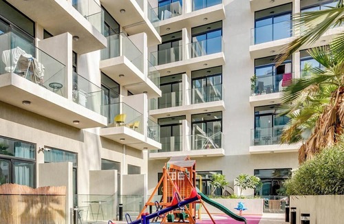 Jumeirah Village Apartment | GLOBALSTAY. The Elysee III Apartments