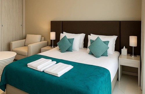 Palm Jumeirah Apartment | Happy Dom Palm