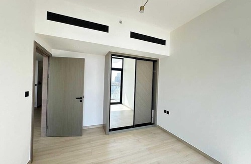 Jumeirah Village Circle Apartment | OYO HOME 1403 Spacious 1-bed Apartment In Jvc Be