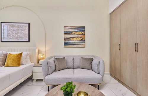Jumeirah Village Circle Apartment | bnbme | Serenity Lakes 5 | Studio