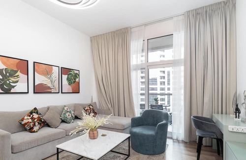 Barsha Heights Apartment | Vogue | Al Fahad Tower close to Mall of Emirates