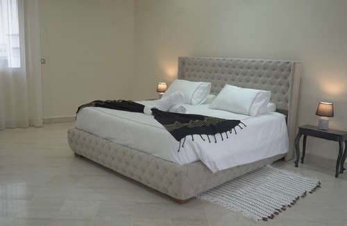 Les Berges Du Lac II House | Villa Tunisienne