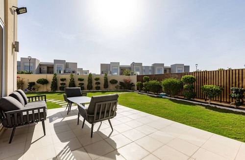 Dubai House | 3BDR Villa in Dubai South I With Green Garden I Ideal for families