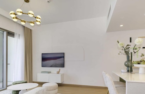 Za'abeel 2 Apartment | LUX The Downtown Zabeel View Suite 2