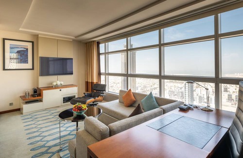 Trade Center Hotel | Jumeirah Emirates Towers Dubai